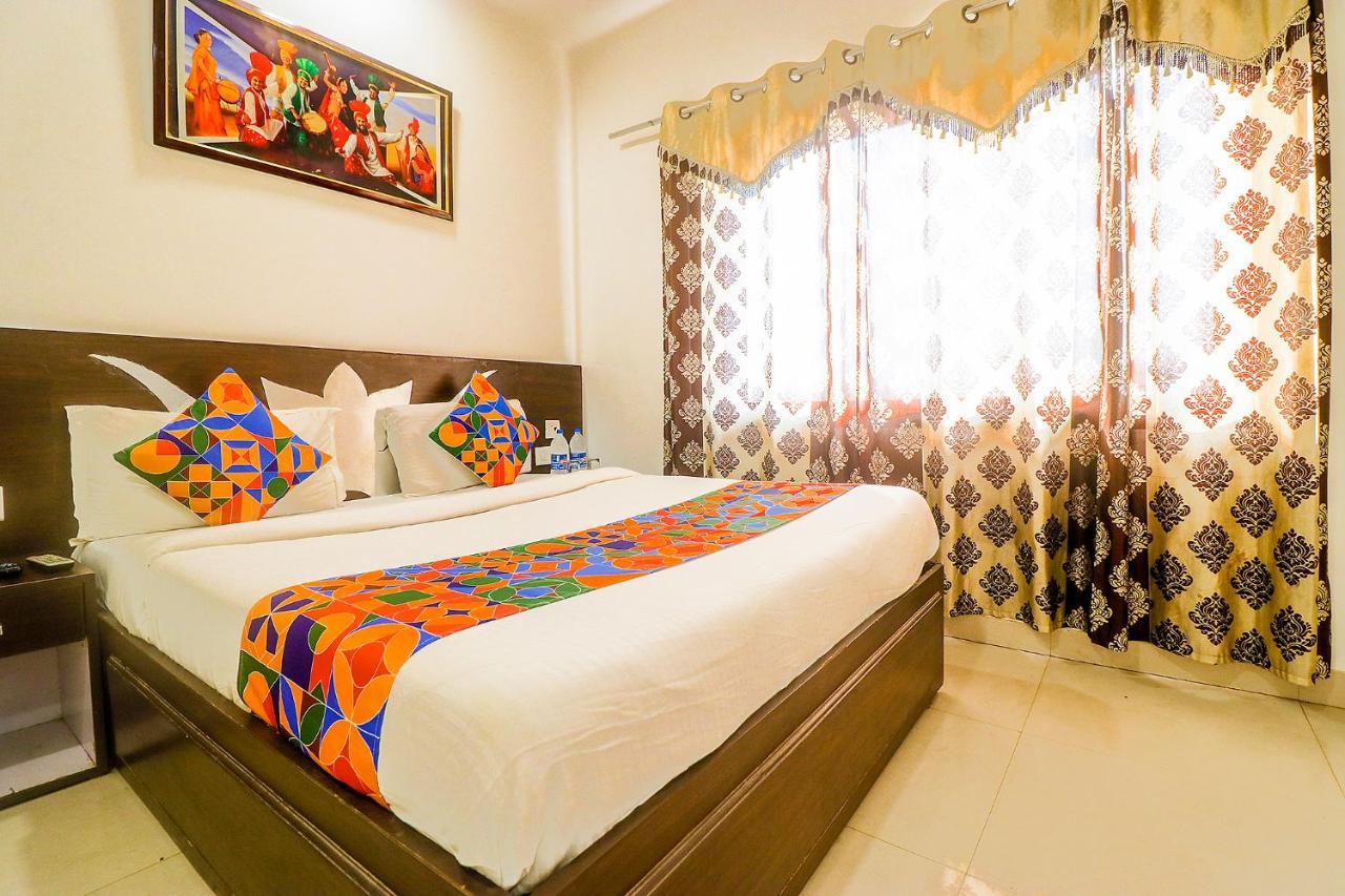 Fabhotel Star Metro Inn Amritsar Exterior photo