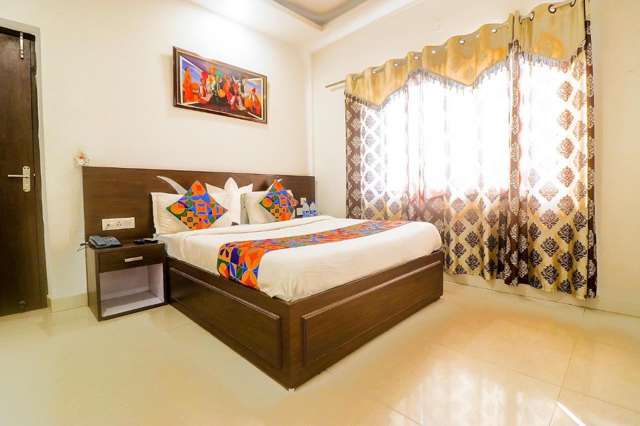Fabhotel Star Metro Inn Amritsar Exterior photo